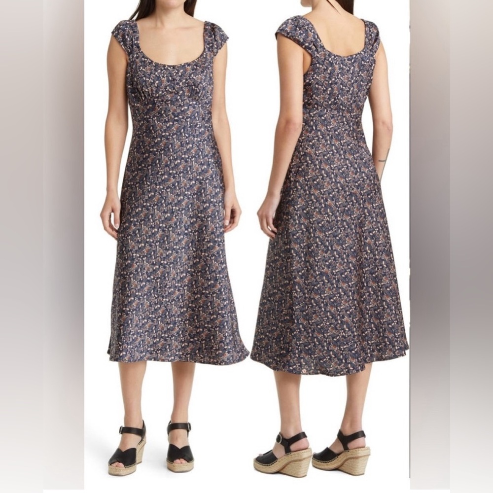SATIN DRESS IN NAVY LOUIS FLORAL TREASURE & BOND